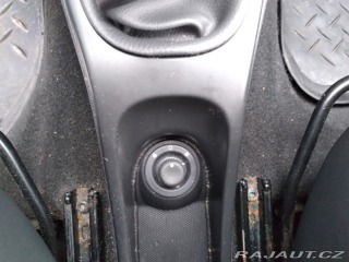 Dacia Duster 1.6 16V 77kW ČR,KLIMA 2013