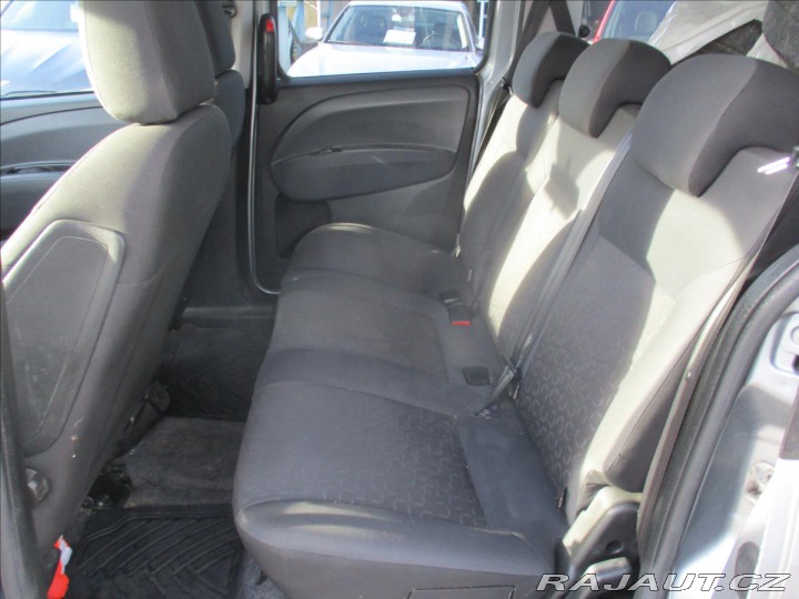 Fiat Dobló 1,6 MultiJet 66kw 7míst K 2011