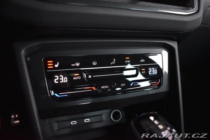 Volkswagen Tiguan R 2.0TSI 235kW ZÁRUKA*TAŽ 2022