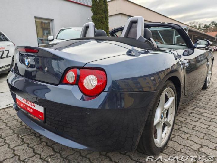 BMW Z4 2.2i Roadster Manuál 170P 2005