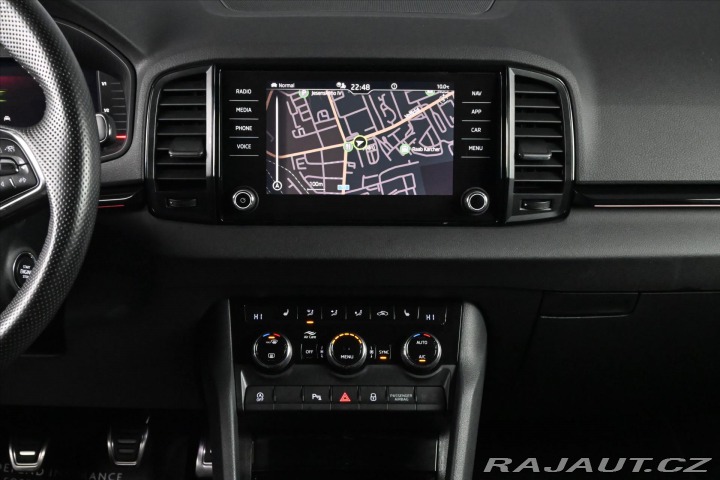 Škoda Karoq 1,5 TSi 110kW SportLine B 2020