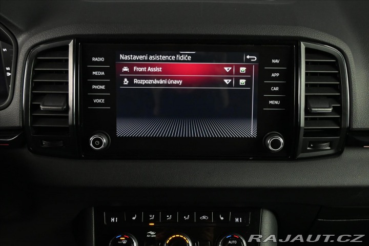 Škoda Karoq 1,5 TSi 110kW SportLine B 2020