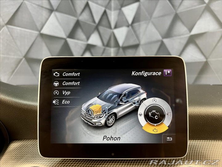 Mercedes-Benz GLA 200d 4MATIC STYLE, LED, K 2019
