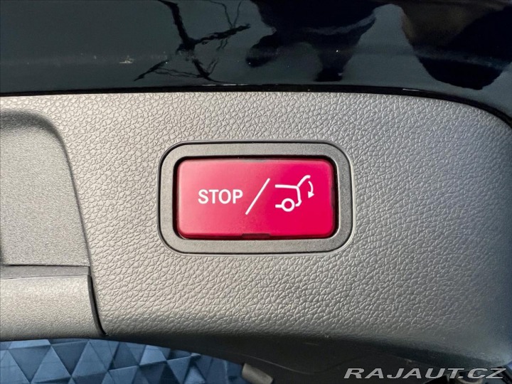 Mercedes-Benz GLA 200d 4MATIC STYLE, LED, K 2019
