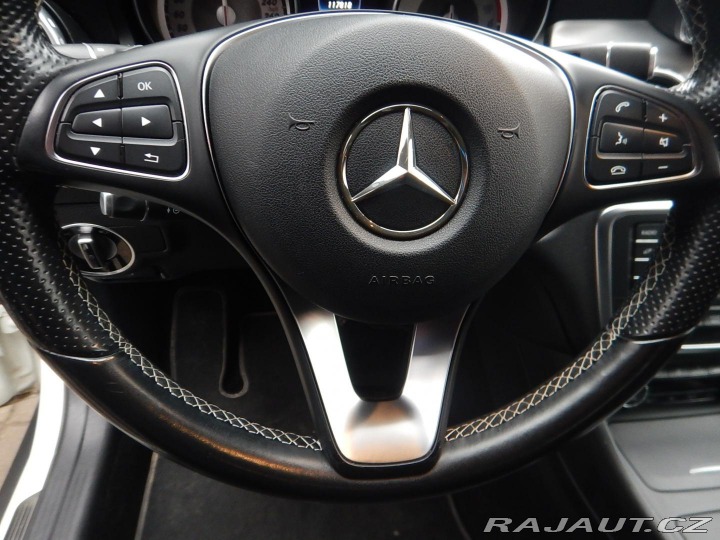 Mercedes-Benz GLA 200 D 4MATIC 2015