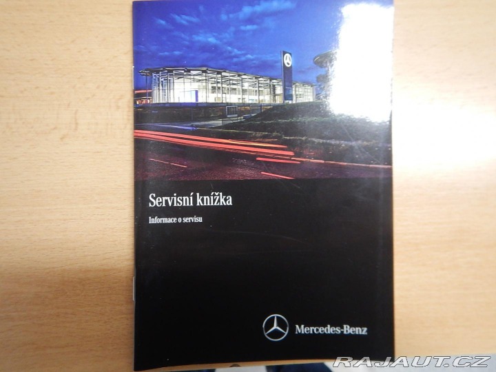 Mercedes-Benz GLA 200 D 4MATIC 2015