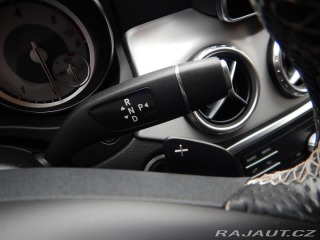 Mercedes-Benz GLA 200 D 4MATIC 2015