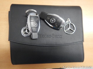 Mercedes-Benz GLA 200 D 4MATIC 2015