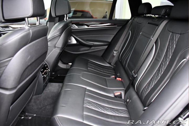 BMW 5 M550d Rezervace 2018