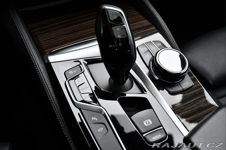 BMW 5 M550d XD HUD B&W MASA 2018
