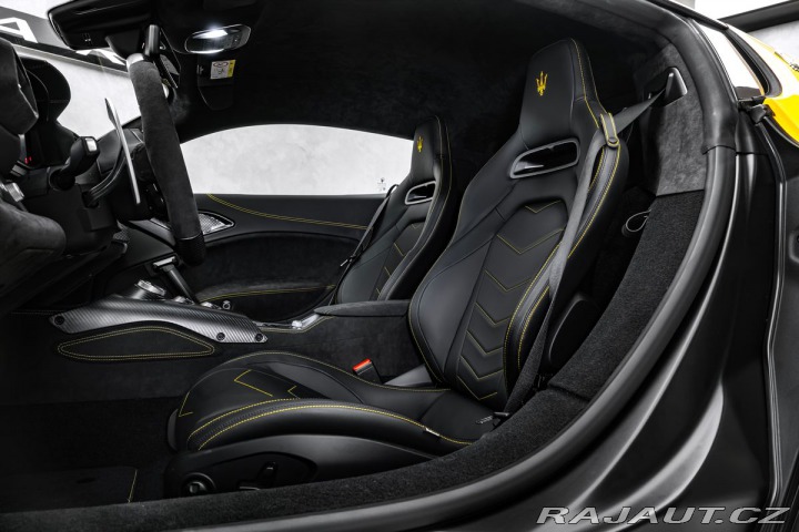 Maserati MC20 Keramiky, karbon, Alcanta 2024
