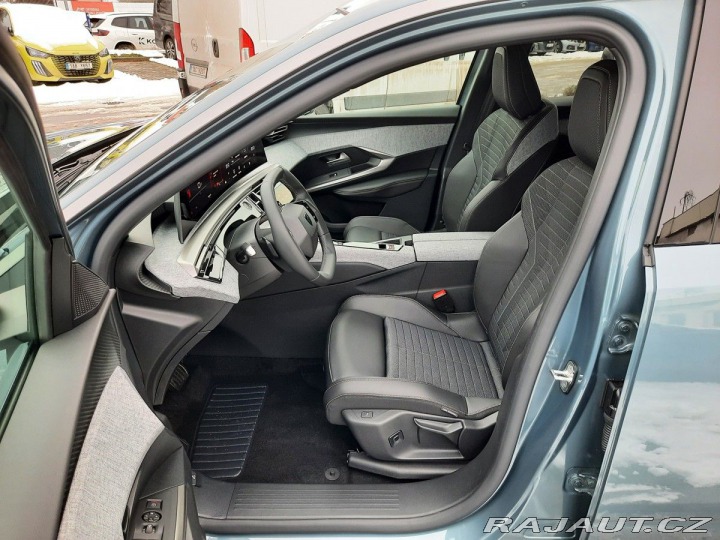 Peugeot 3008 ALLURE Hybrid 136 e-DCS6 2025