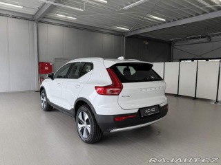 Volvo XC40 B3 2.0L 163 HP AT7 FWD CO 2025