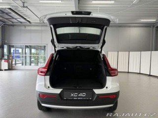Volvo XC40 B3 2.0L 163 HP AT7 FWD CO 2025
