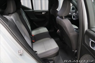 Volvo XC40 2,0 B3 Plus Dark AUT 2024