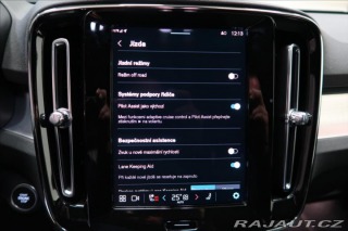 Volvo XC40 2,0 B3 Plus Dark AUT 2024
