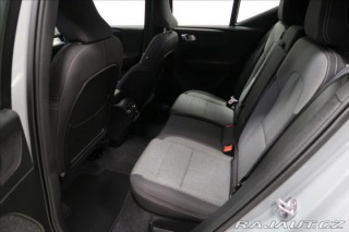 Volvo XC40 2,0 B3 Plus Dark AUT 2024