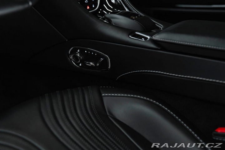 Aston Martin DB11 5.2 V12 2019