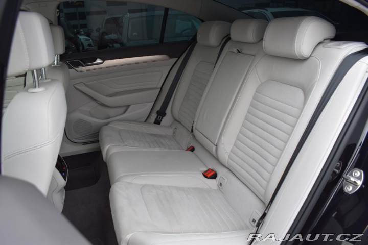 Volkswagen Passat TSI 206kW 4M*VIRTUAL*DPH* 2021