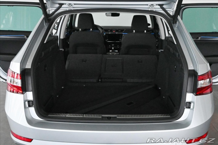 Škoda Superb 2,0 TDI 110 kW DSG STYLE 2022