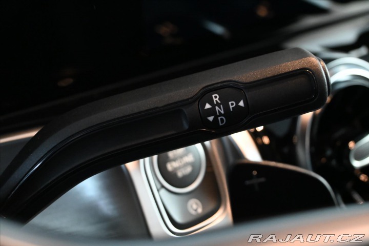Mercedes-Benz GLB 2,0 220 d 140 kW AT/8 Zár 2021