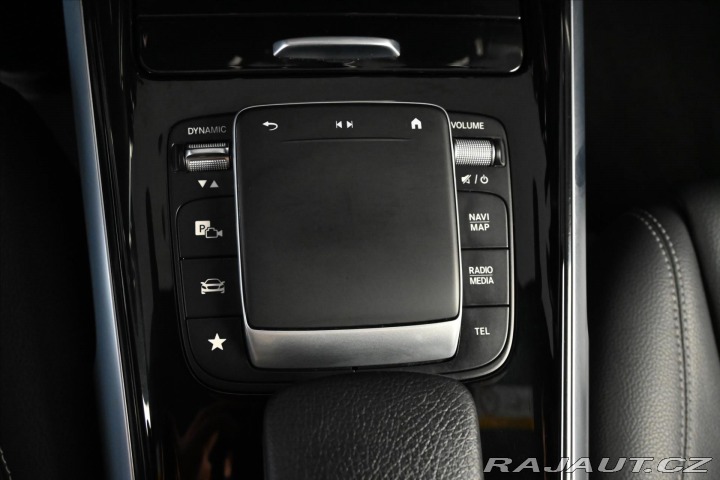 Mercedes-Benz GLB 2,0 220 d 140 kW AT/8 Zár 2021