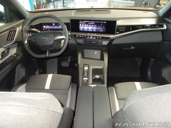 Opel Grandland Novy Edition Hybrid 1.2 T 2024