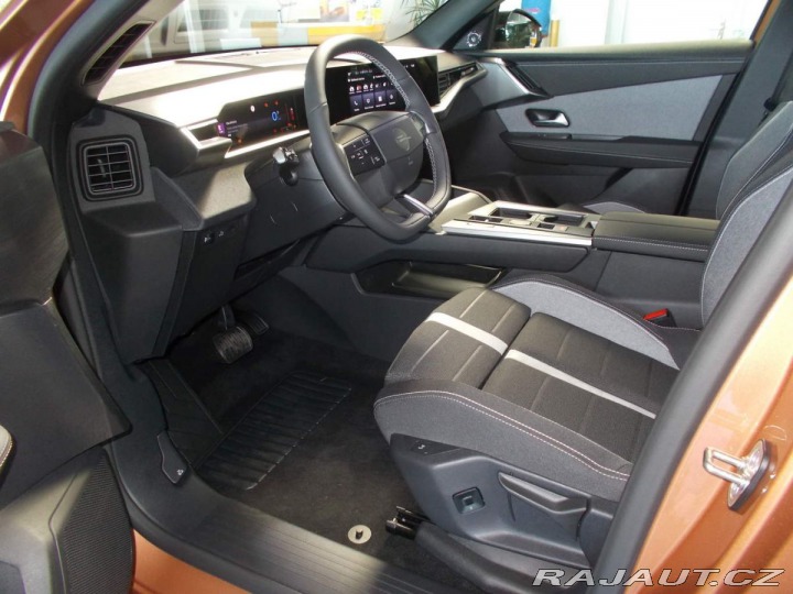 Opel Grandland Novy Edition Hybrid 1.2 T 2024