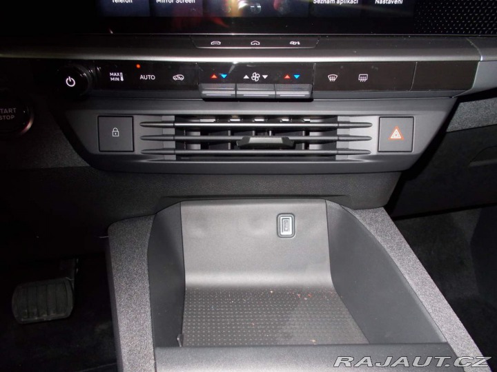 Opel Grandland Novy Edition Hybrid 1.2 T 2025