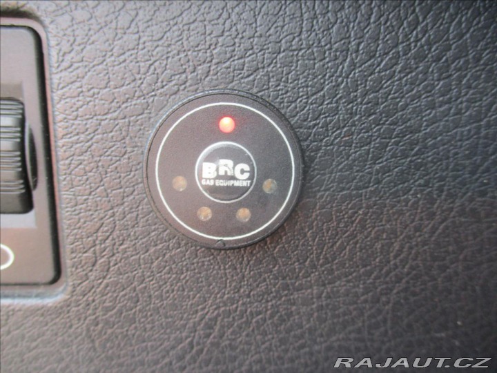 Peugeot 207 1,4 i 75k Active LPG Klim 2012