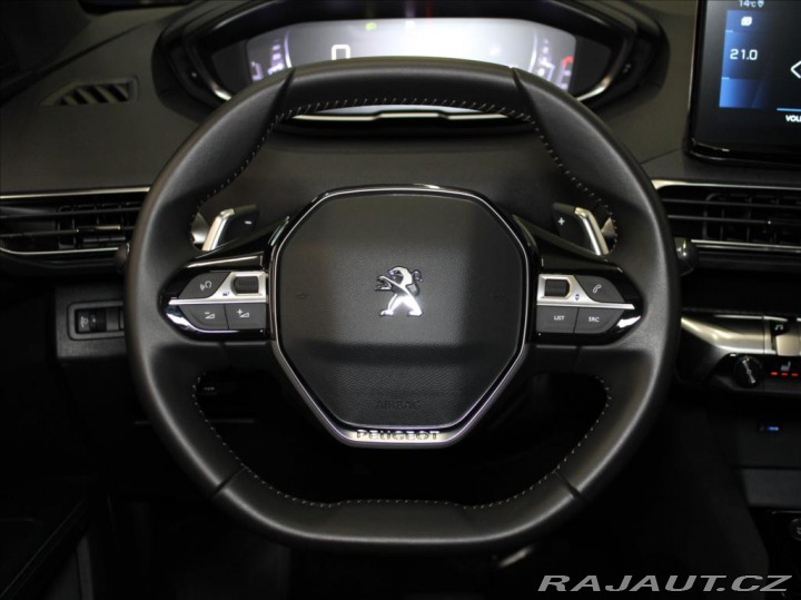 Peugeot 5008 1,5 HDi AT Allure PACK 7. 2024