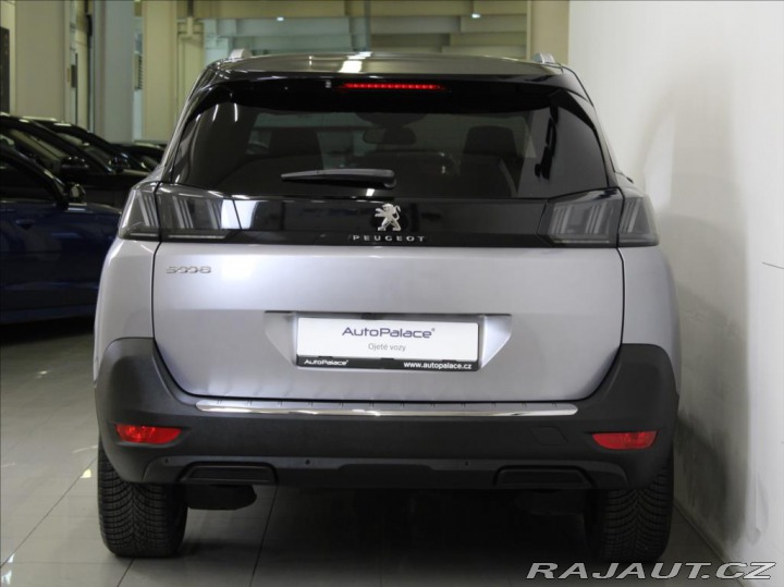 Peugeot 5008 1,5 HDi AT Allure PACK 7. 2024