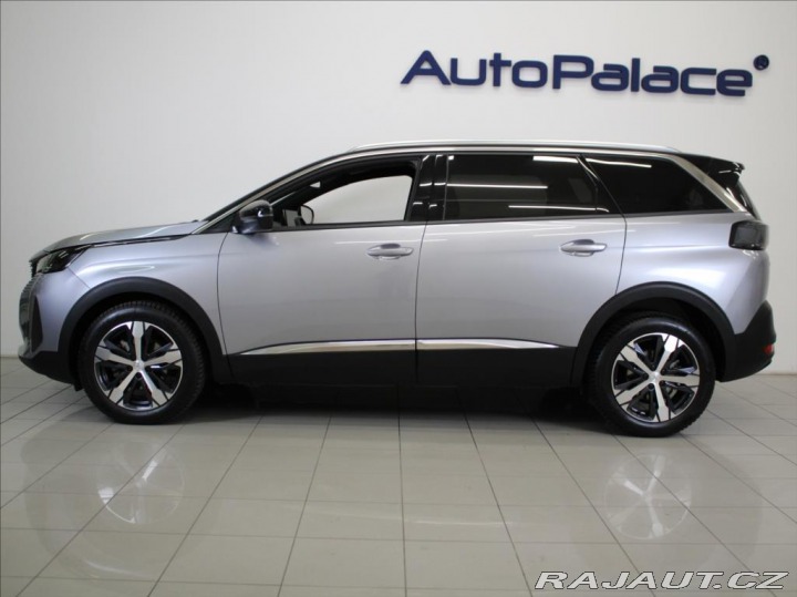 Peugeot 5008 1,5 HDi AT Allure PACK 7. 2024