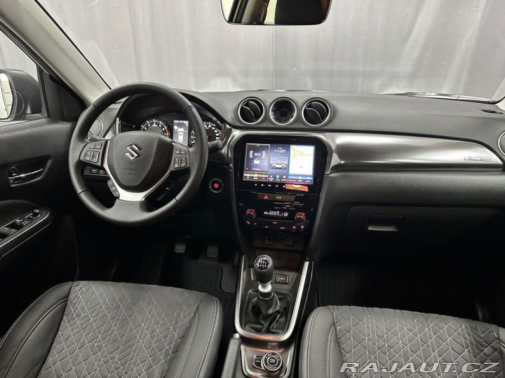Suzuki Vitara 1,4 Elegance4x4-vůz do vý 2026