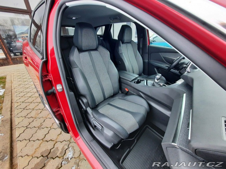 Peugeot 3008 ALLURE PACK 1.2 PT 130k M 2022