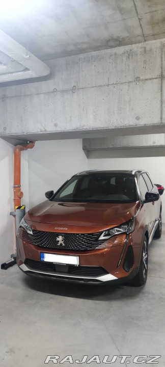 Peugeot 5008 2021
