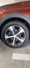 Peugeot 5008 2021