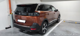 Peugeot 5008 2021