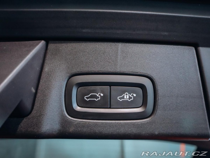 Volvo V90 2.0 T8 AWD Inscription 2017
