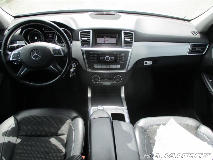 Mercedes-Benz M 2,2 ML250 BlueTEC 4Matic 2012