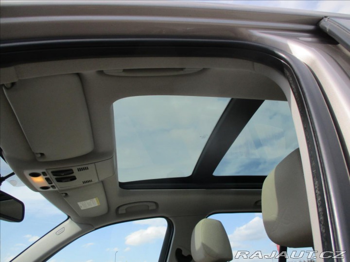BMW X1 2,0 xDrive18d Futura Pano 2013