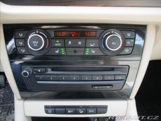BMW X1 2,0 xDrive18d Futura Pano 2013