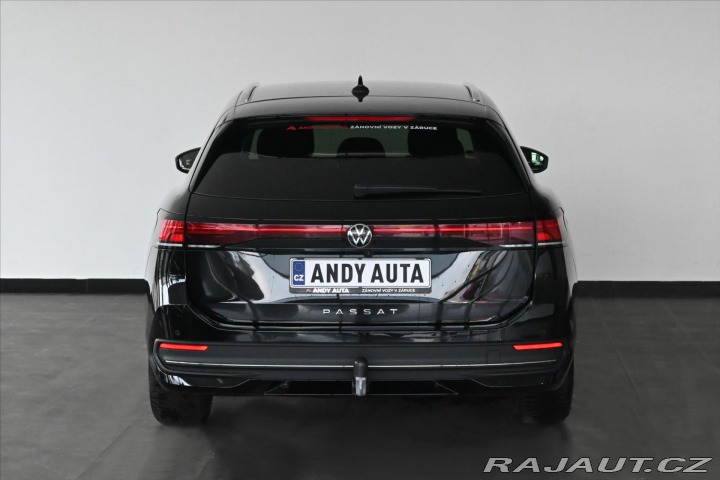 Volkswagen Passat 2,0 TDi 110kW DSG Busines 2024