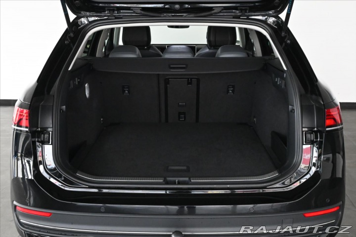 Volkswagen Passat 2,0 TDi 110kW DSG Busines 2024