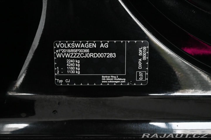 Volkswagen Passat 2,0 TDi 110kW DSG Busines 2024