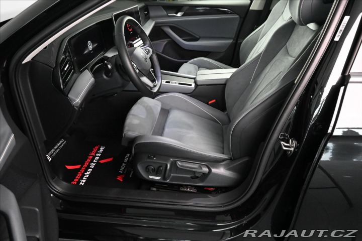 Volkswagen Passat 2,0 TDi 110kW DSG Busines 2024