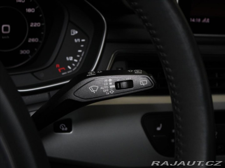 Audi A4 2,0 TDi 140kW 4x4 ACC 113 2017