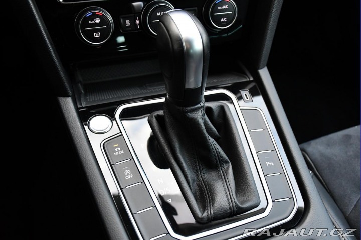 Volkswagen Passat 2.0BiTDi 176kW 4M DSG 2020