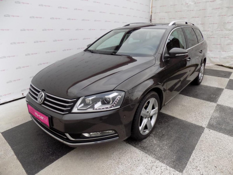 Volkswagen Passat 2.0TDI/Highline/DSG/Bi-Xe