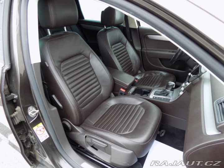 Volkswagen Passat 2.0TDI/Highline/DSG/Bi-Xe 2014